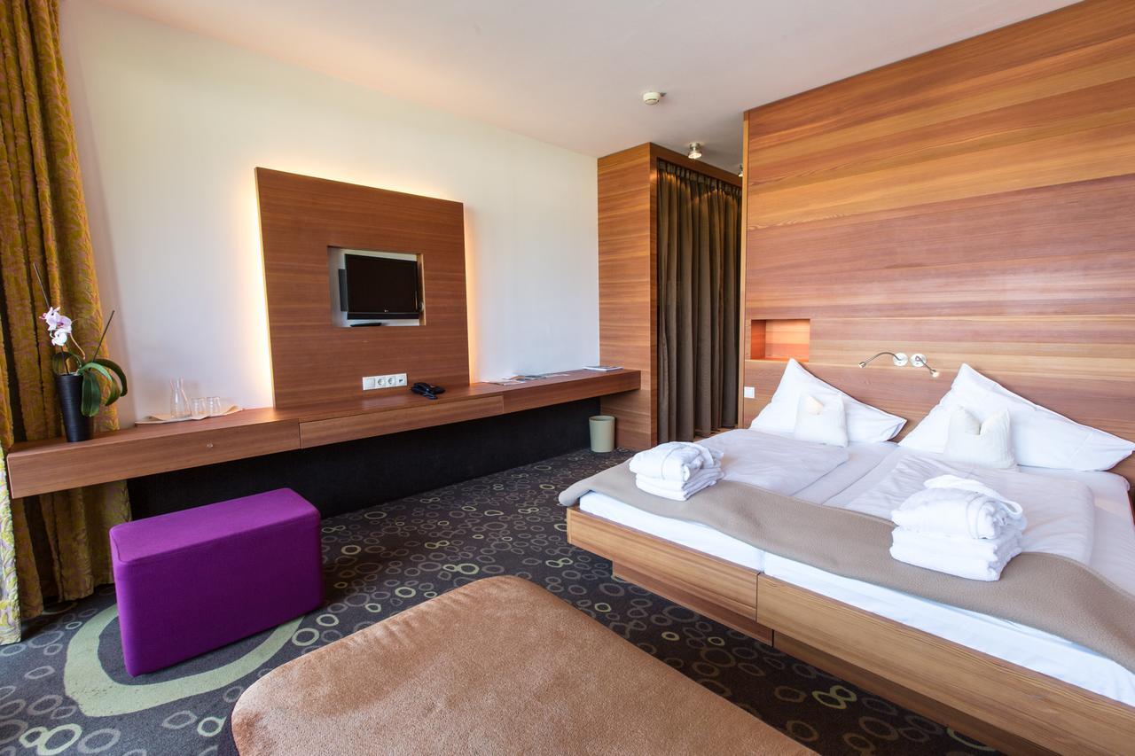 Active By Leitner'S Hotel Kaprun Bagian luar foto