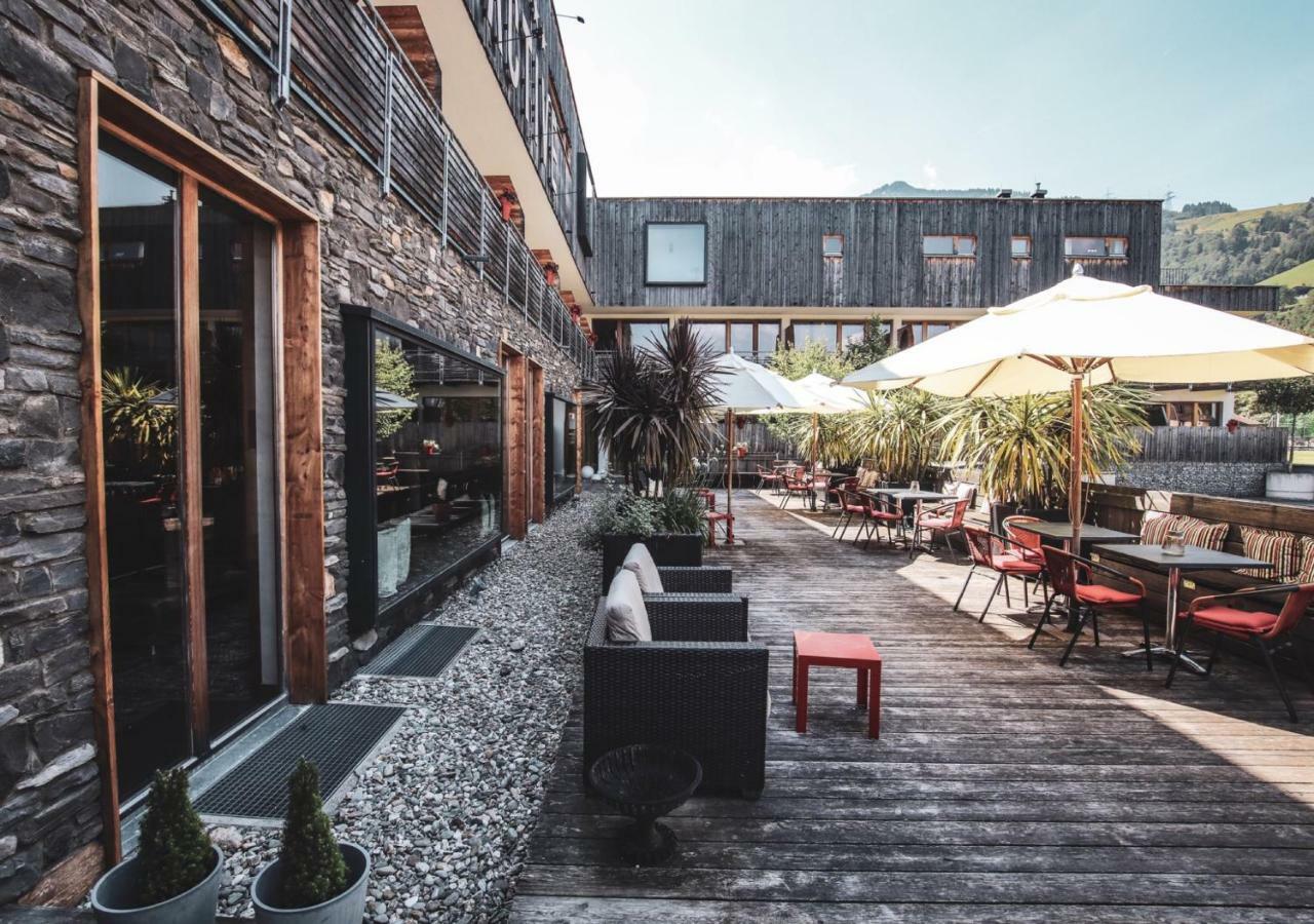 Active By Leitner'S Hotel Kaprun Bagian luar foto