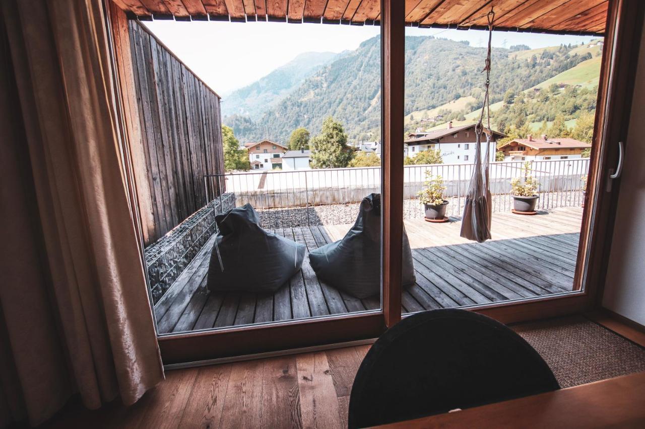 Active By Leitner'S Hotel Kaprun Bagian luar foto